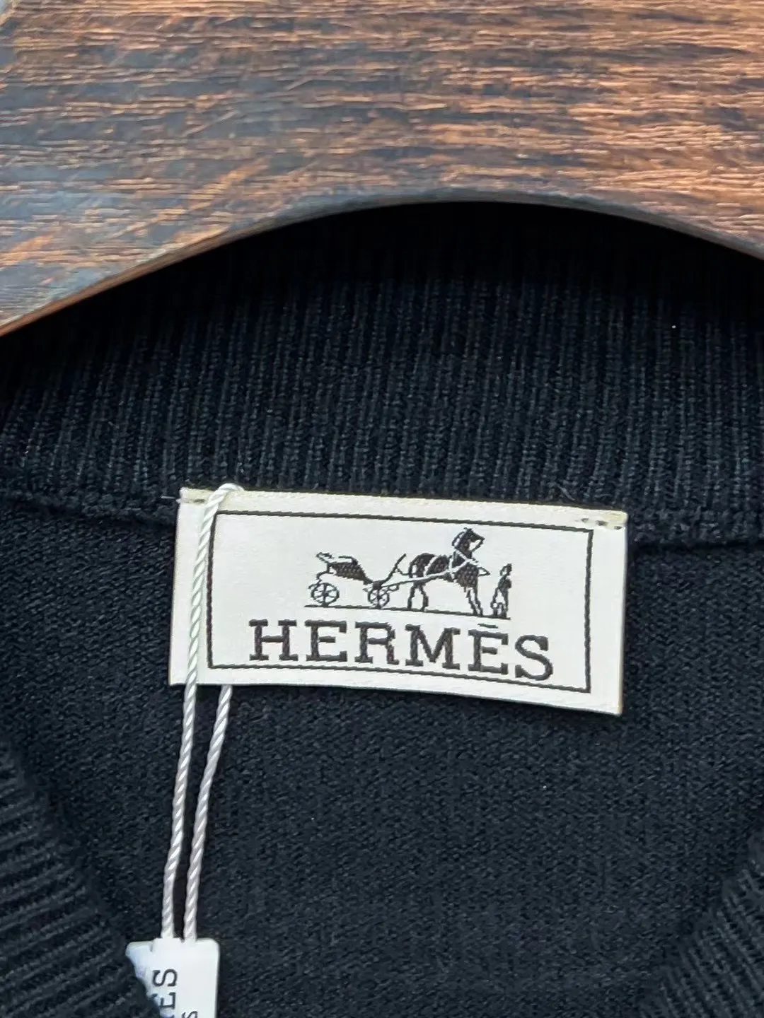 Hermes 3 Classic Premium Series Premium 24 Factory Quality 、 、 ： Black White Brown Sizes：M L XL 2XL 3XL
